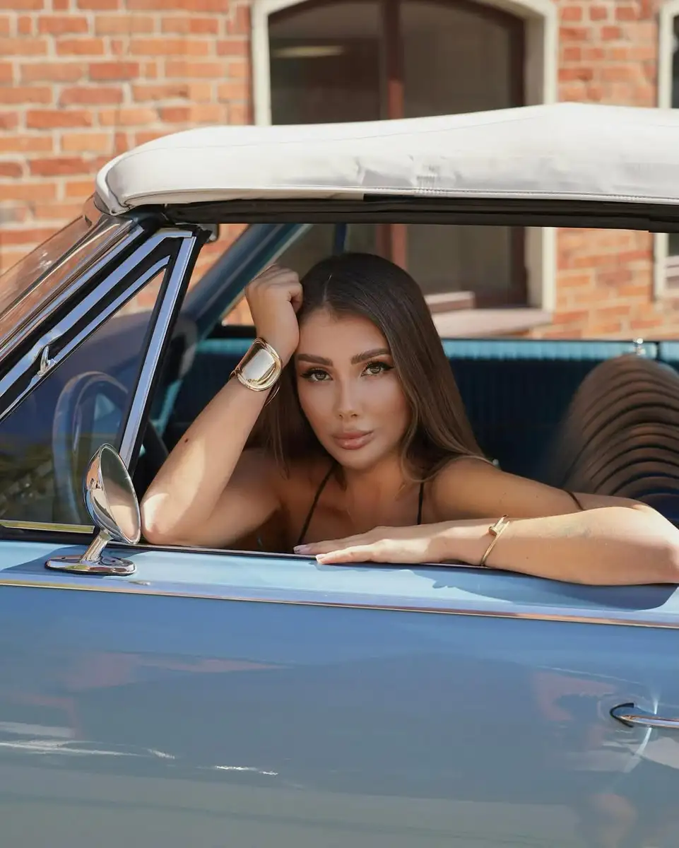 Cecilia escort in Dubai