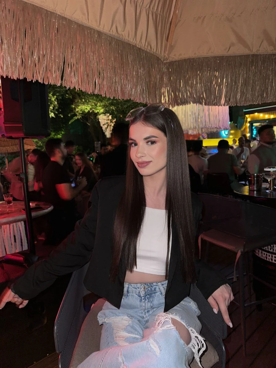 ELya escort in Dubai