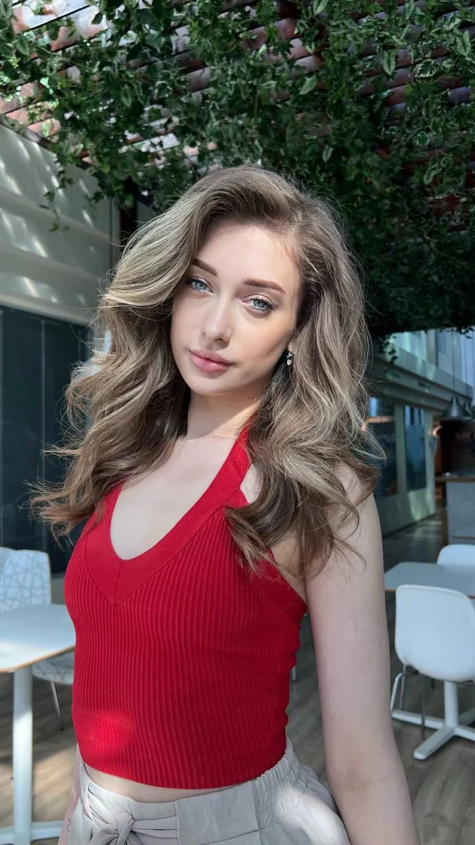 Nadine escort in Dubai