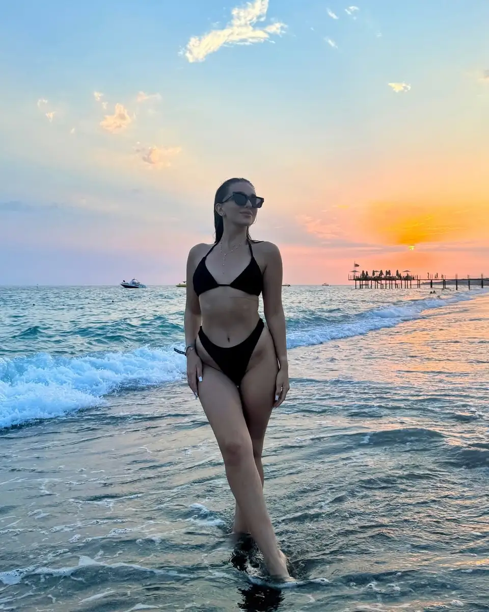 Stella escort in Dubai