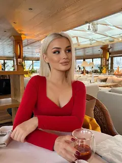 Tiffany escort in Dubai